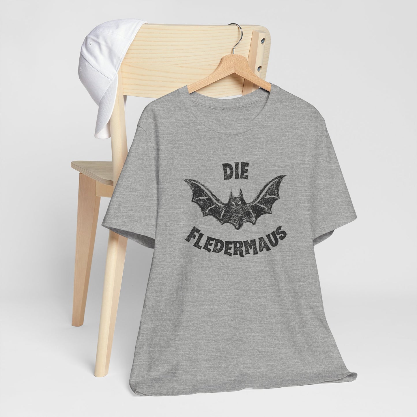 Die Fledermaus (The Bat) UNISEX Tee