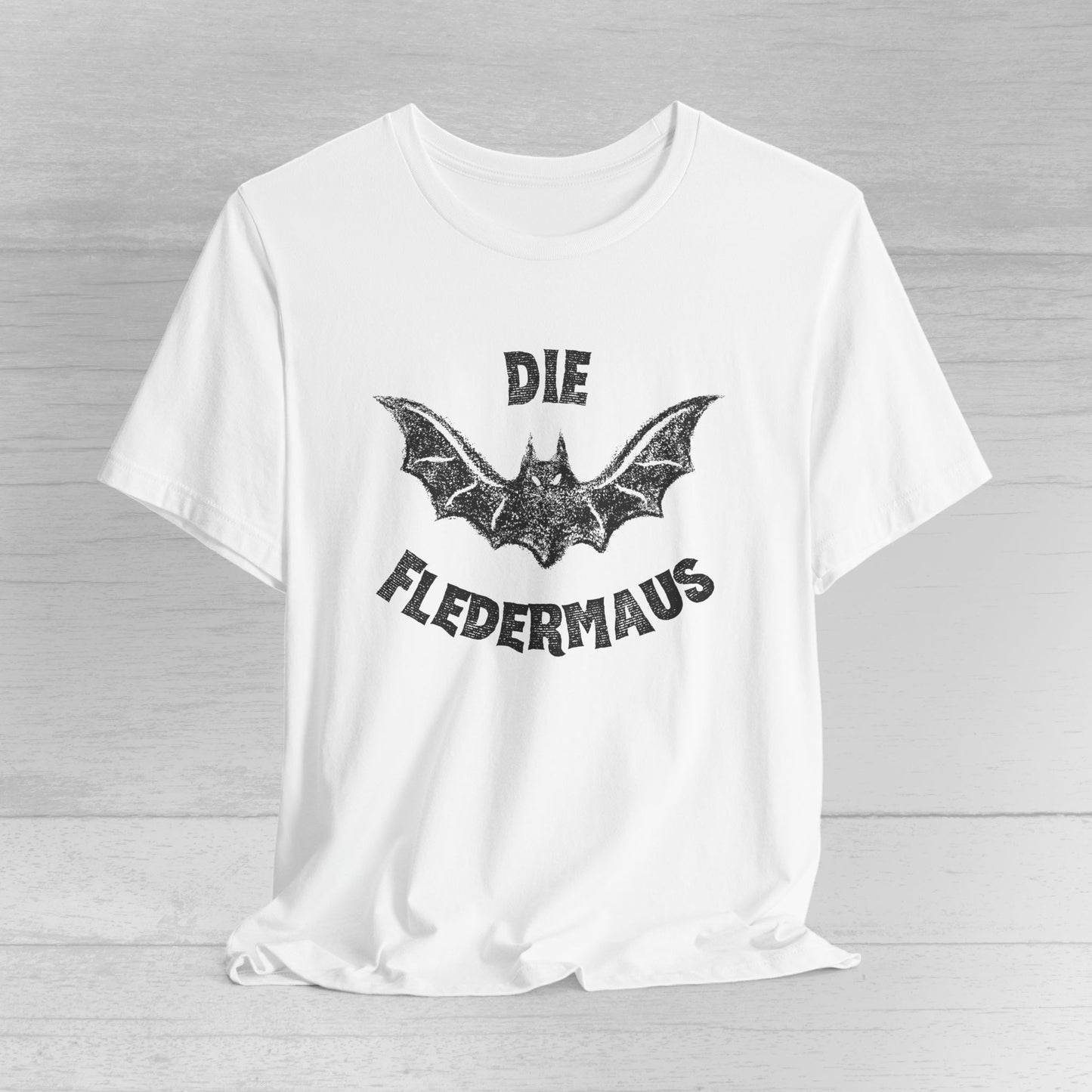 Die Fledermaus (The Bat) UNISEX Tee