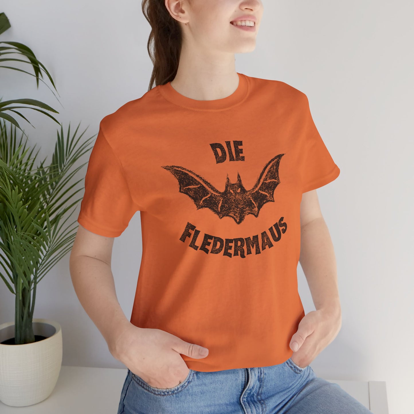 Die Fledermaus (The Bat) UNISEX Tee