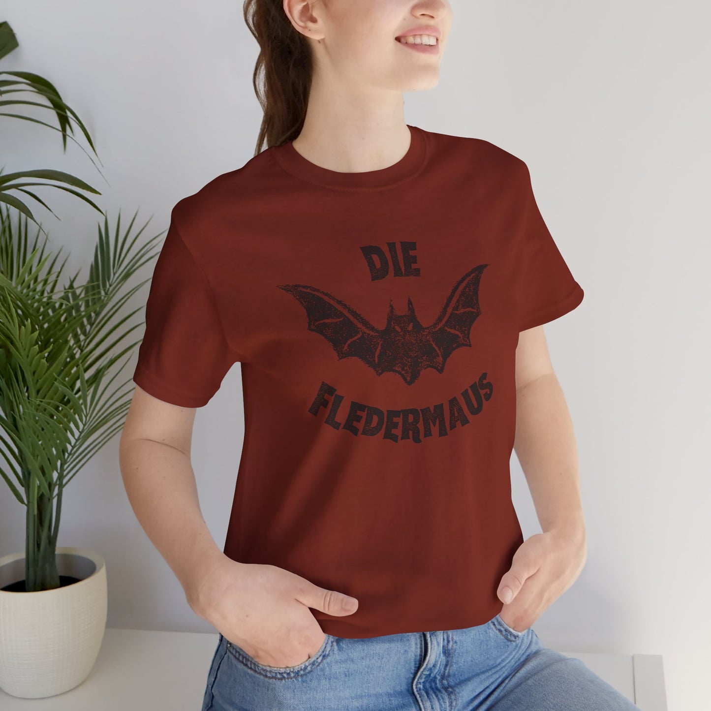 Die Fledermaus (The Bat) UNISEX Tee