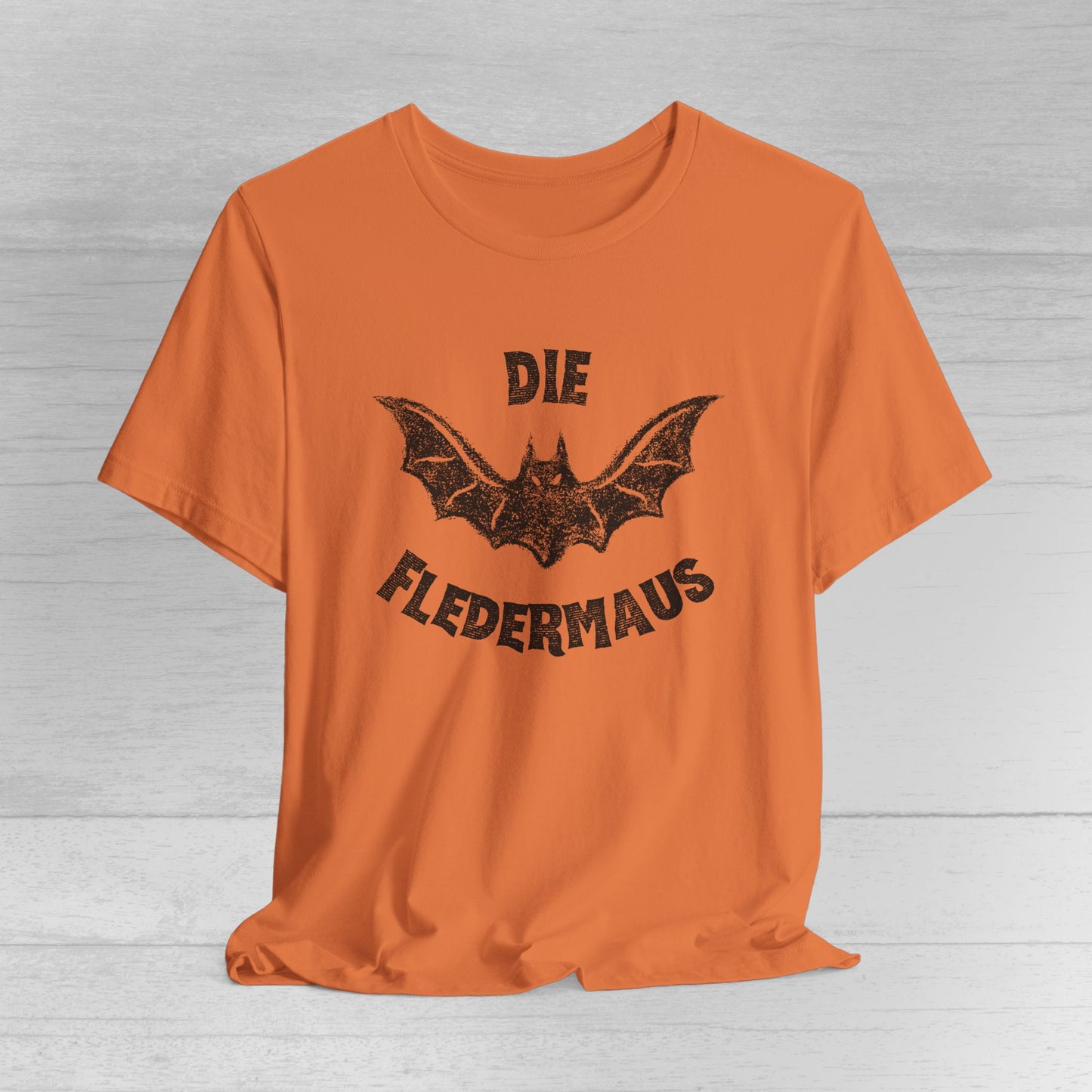 Die Fledermaus (The Bat) UNISEX Tee