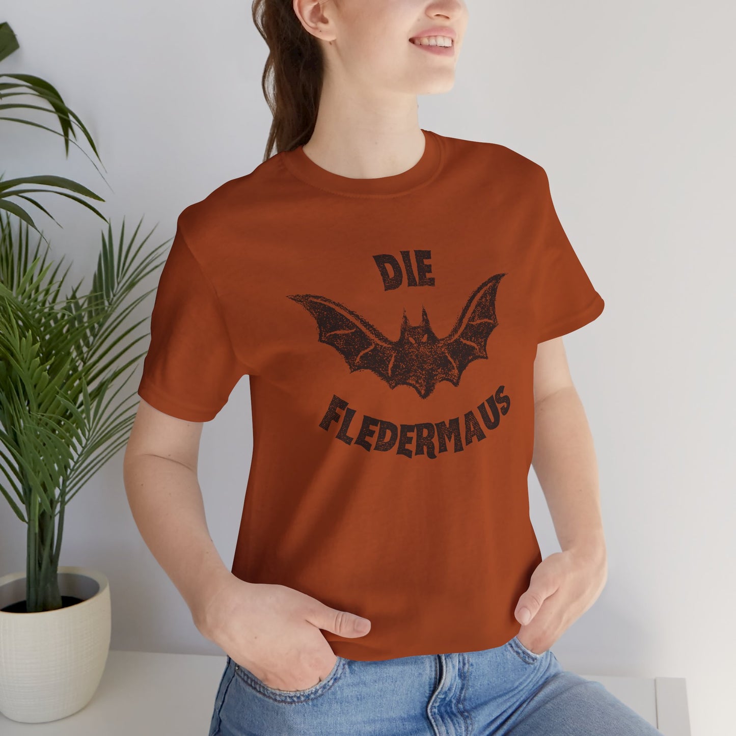 Die Fledermaus (The Bat) UNISEX Tee